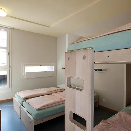 Youth - Private Hostal *